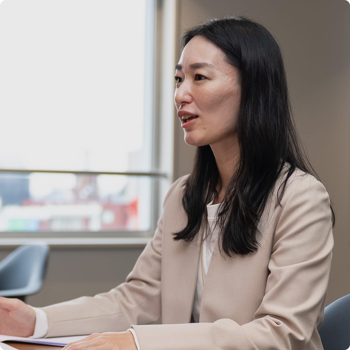 スタッフインタビューシーン